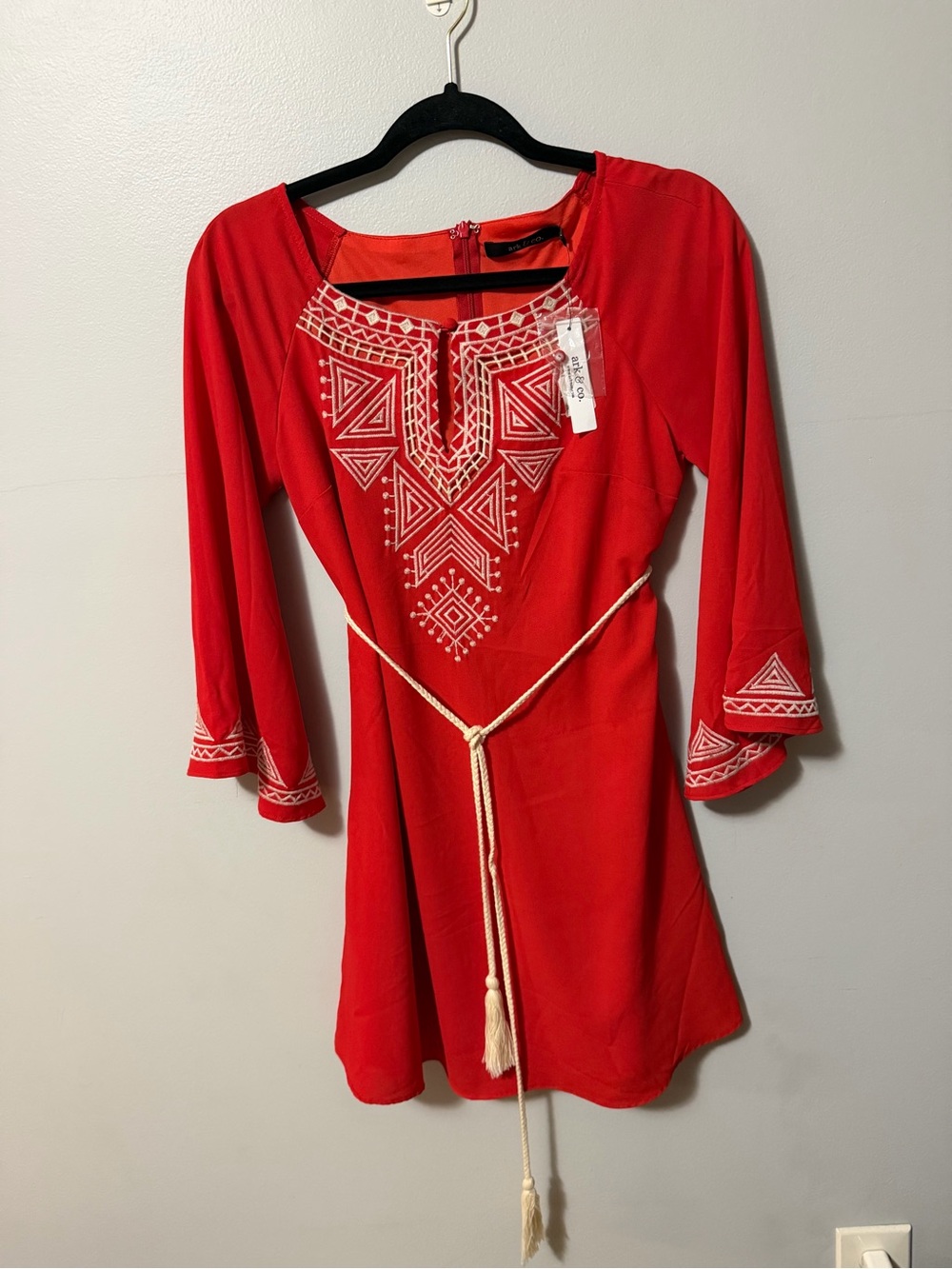 Ark & Co Bohemian Embroidered Mini Dress Small Coral Red Long Sleeve NWT